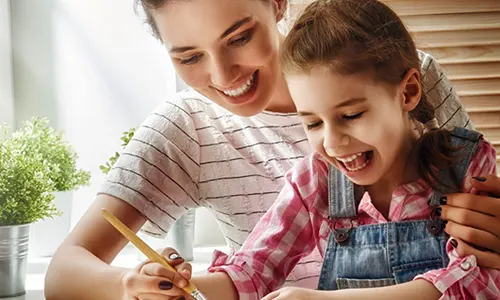 Máster Universitario en Orientación Educativa Familiar 500x300