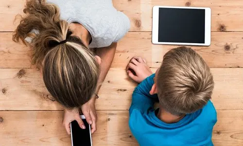 Máster en Atención Educativa en Conductas Adictivas en Niños y Adolescentes500x300